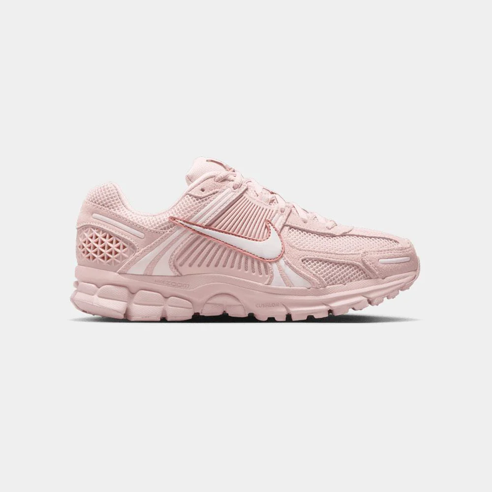 Zapatilla Nike Zoom Vomero 5 – Mujer